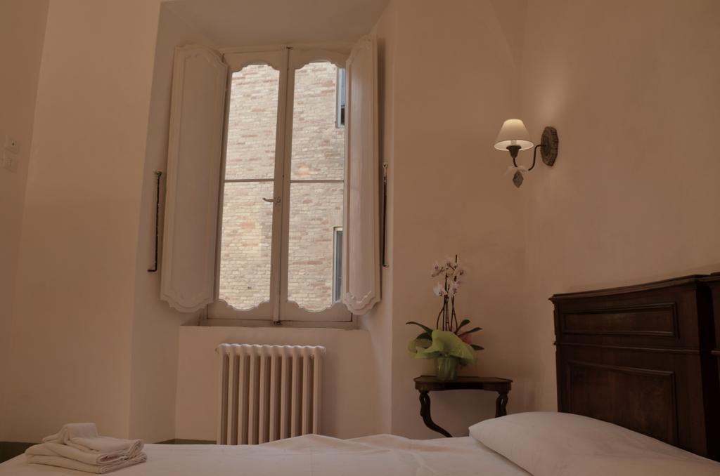 B&B Antica Biblioteca Fermo Kamer foto
