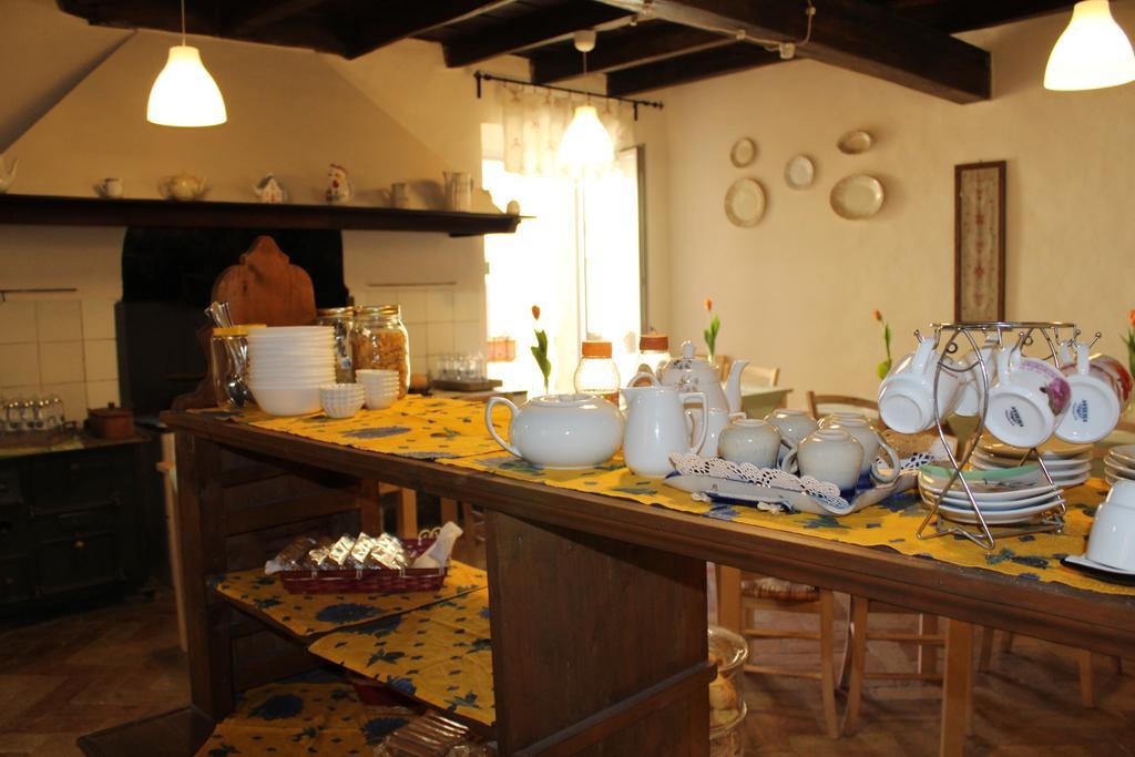 B&B Antica Biblioteca Fermo Buitenkant foto